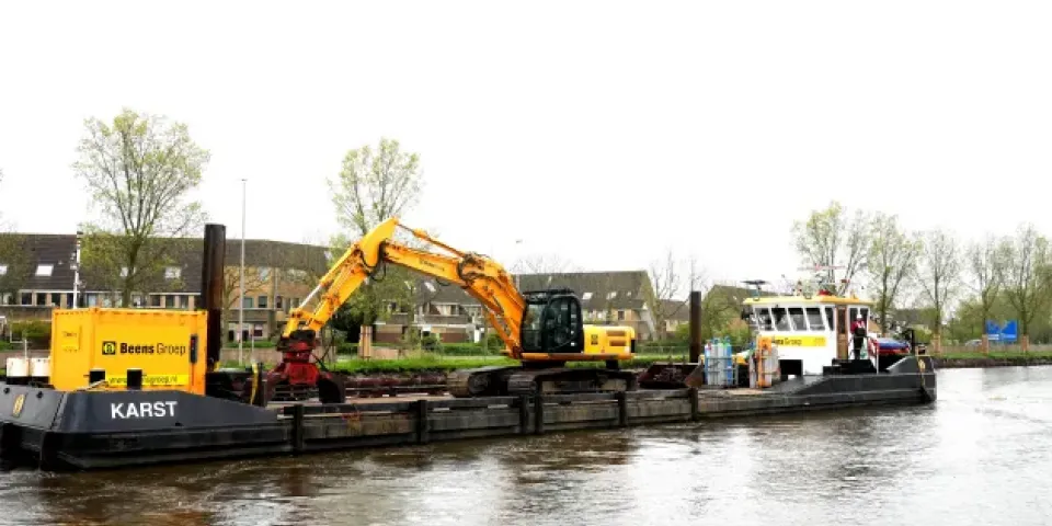  motorschip Karst van de Beens Groep