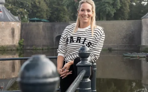 Hélène Hendriks op het water | TVM verzekeringen 