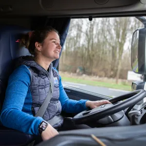 vrachtwagen controle chauffeur | tvm verzekeringen